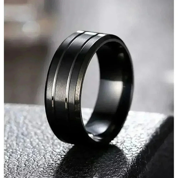 Men's Black Tungsten Carbide Ring - Size 9 - Picture 2 of 4